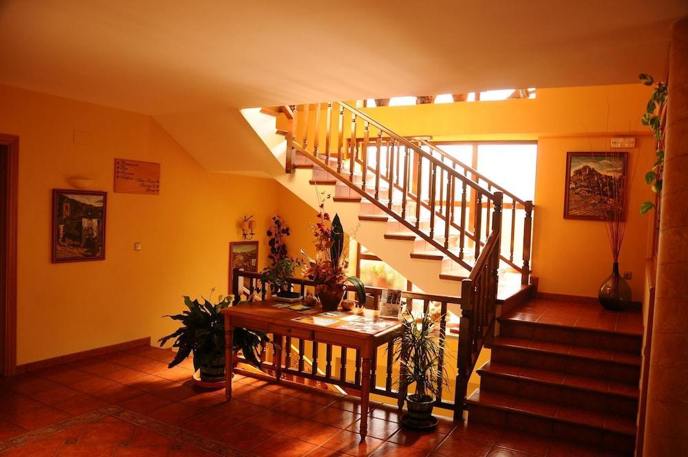 Hotel Arnal Escalona Extérieur photo