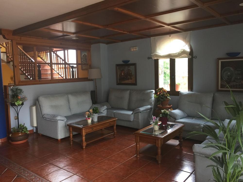 Hotel Arnal Escalona Extérieur photo